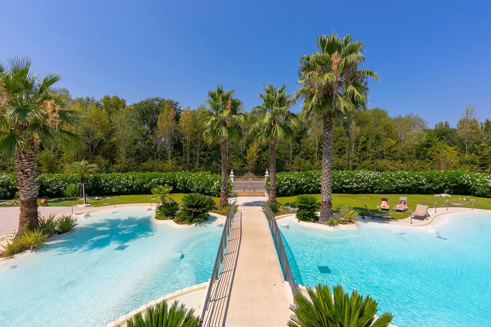 Rivoltella Apt With Pool 600M From Lake - Happy Rentals Desenzano del Garda Ngoại thất bức ảnh